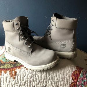 Gray Timberlands